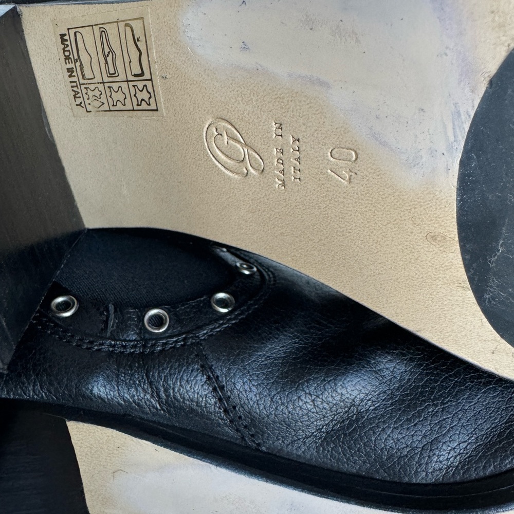 M.Gemi 40/US 9.5 Ankle Boots Anello Black Grommet Trim Bock Heel Leather - Picture 10 of 10